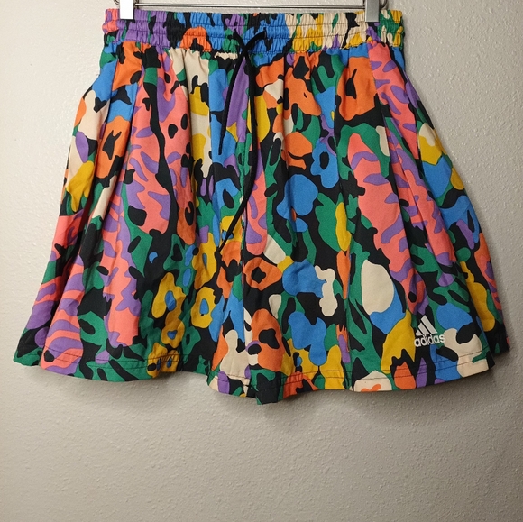 Adidas Floral High Waist Athletic Shorts Lined Multicolor Boho Festival Outdoor - Picture 2 of 11